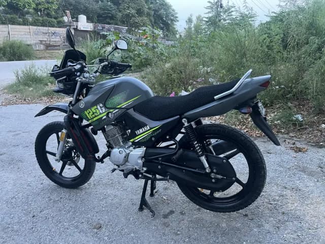 Yamaha Ybr125G special edition