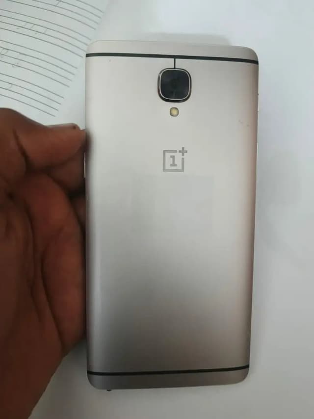 One Plus 3T