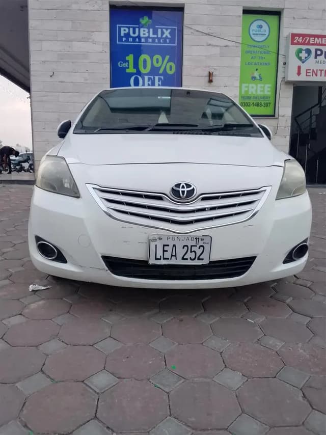 Toyota Belta 2007