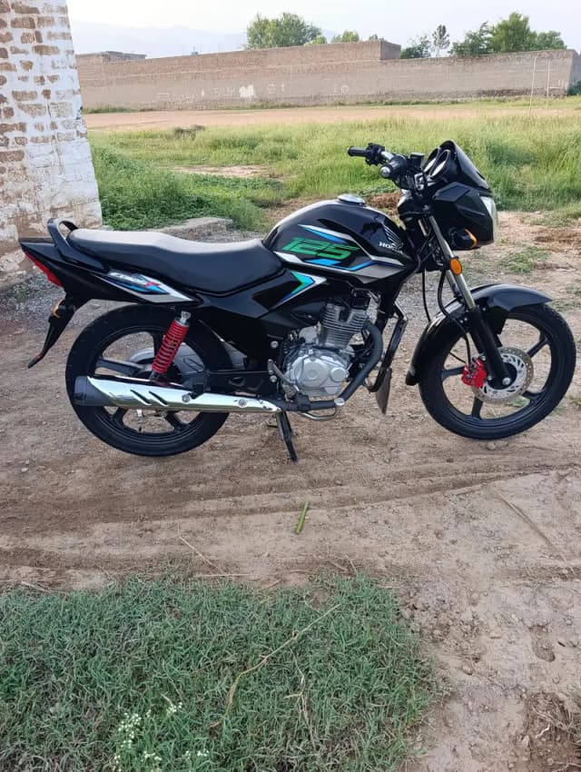 honda CB 125 f