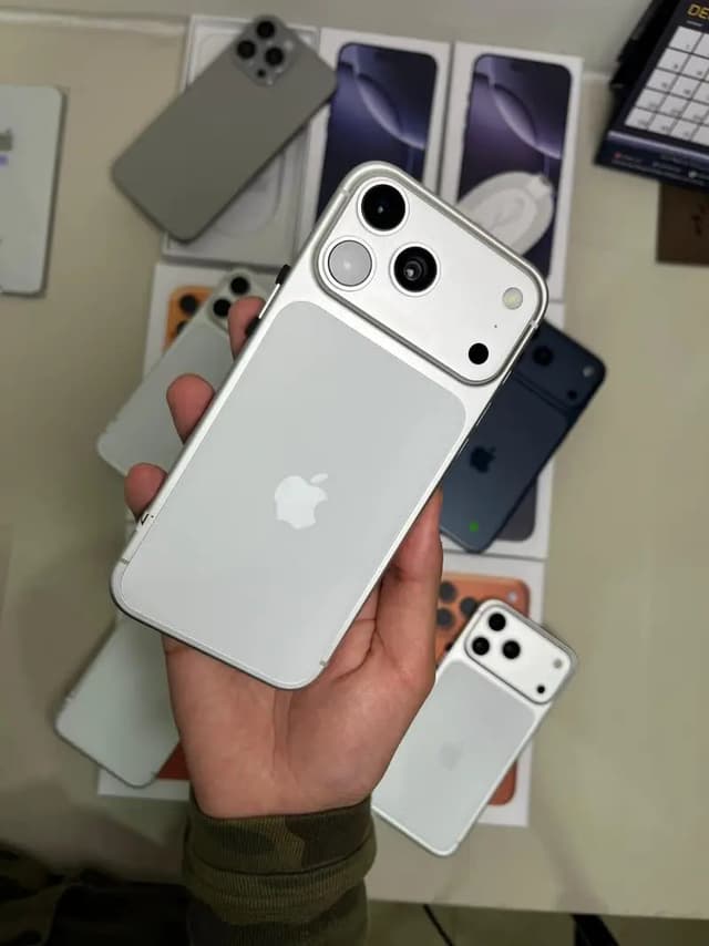 IPhone 17 Pro Max - Master Raplicca - PTA Approved - Box Pack
