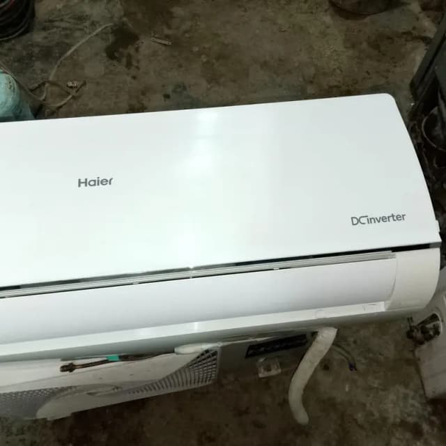 indoor ke jali new dal ka daiga or iska outer ma 2 taka ha Baki Bilkul
