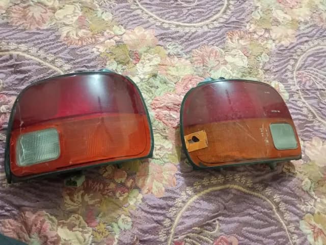 Daihatsu Cuore back lghts
