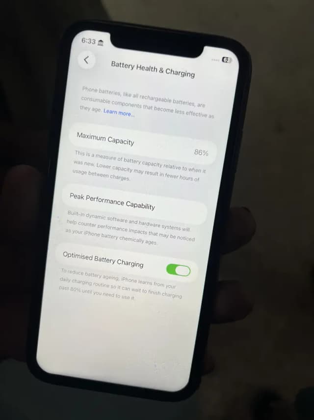 Apple iPhone 11 | 128 GB | jv  | 10 by 10
