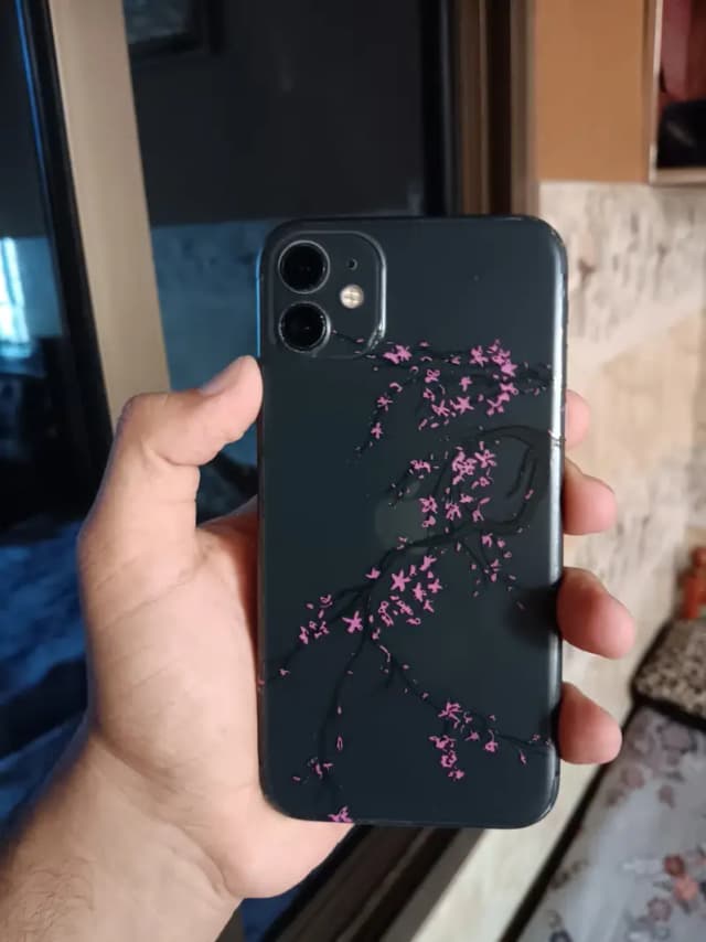 Apple iPhone 11