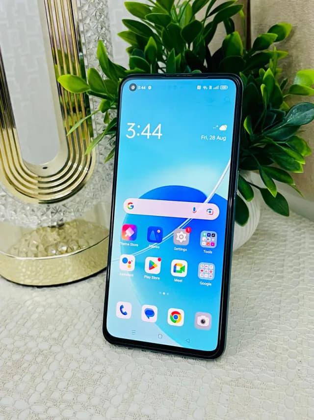 Oppo Reno 6 8/128 GB | Neat Condition | Demand 32,000
