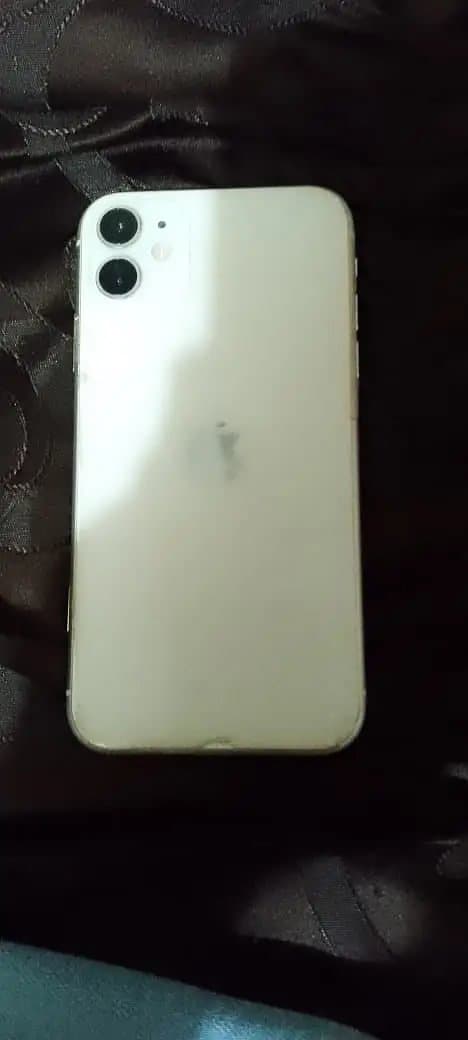 Apple iPhone 11
