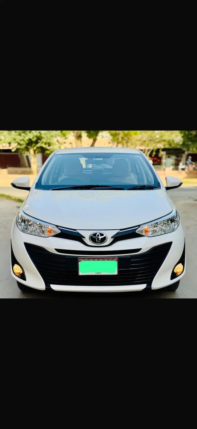 Toyota Yaris 2021 ativ ,available karachi