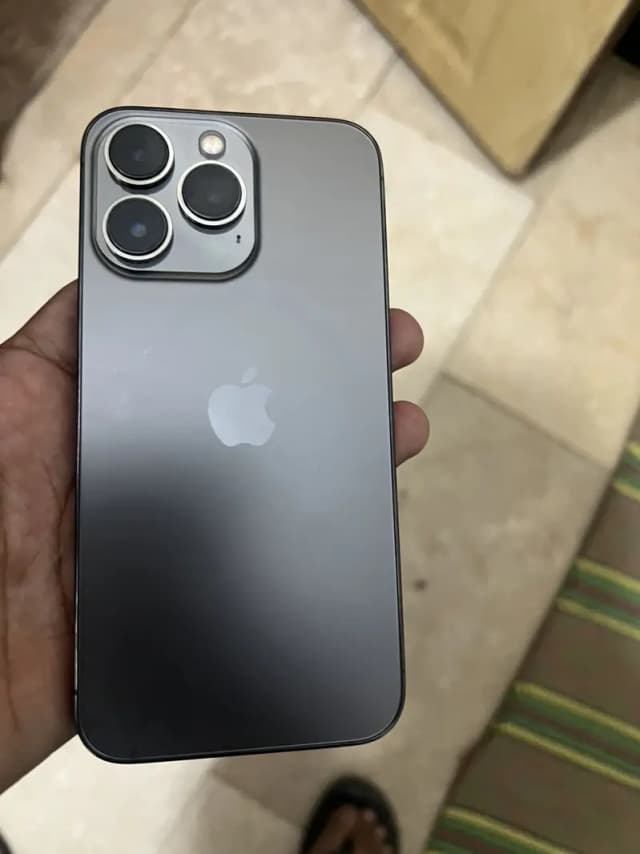 Apple iPhone 13 Pro