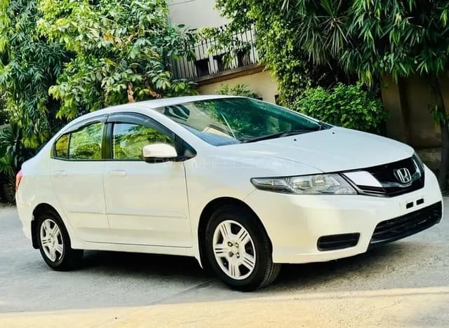 Honda City 2018 - B2B Geniune with inspection report