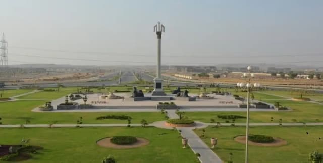 250 SQ YARDS PLOT FOR SALE PRECINCT-16 Bahria Town Karachi.