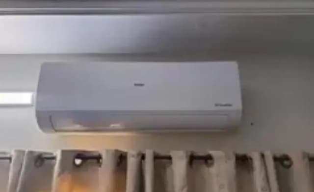 Haier 1.5 Heat and cool
