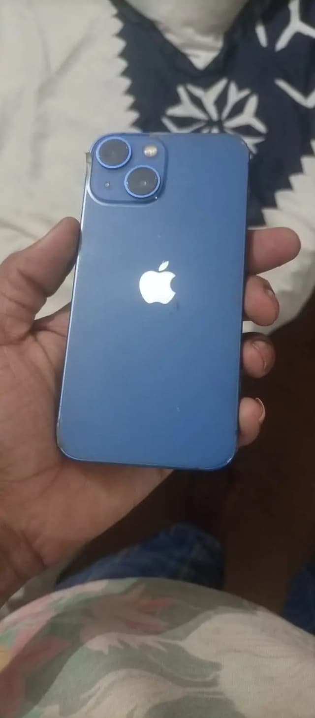 Apple iPhone 13 mini