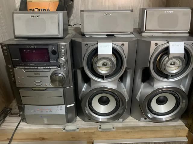 Sony MHC ZX-70