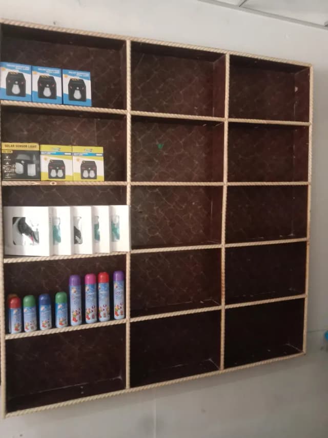 3 almari albariya bray sall 5*5   (2)  8*8 (1)