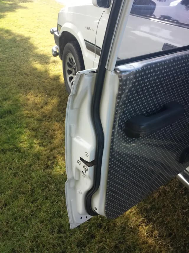 Mazda B2200 1994