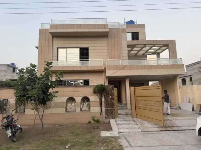 House for sale in LDA Av- Lahore D Block  100 Road