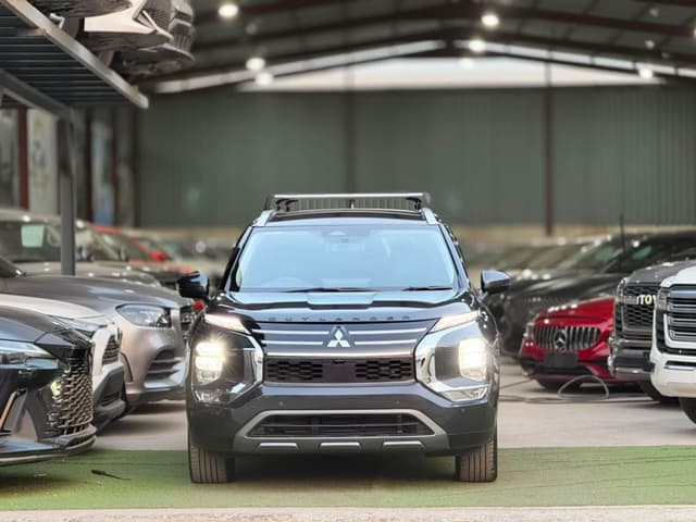 Mitsubishi Outlander PREMIUM