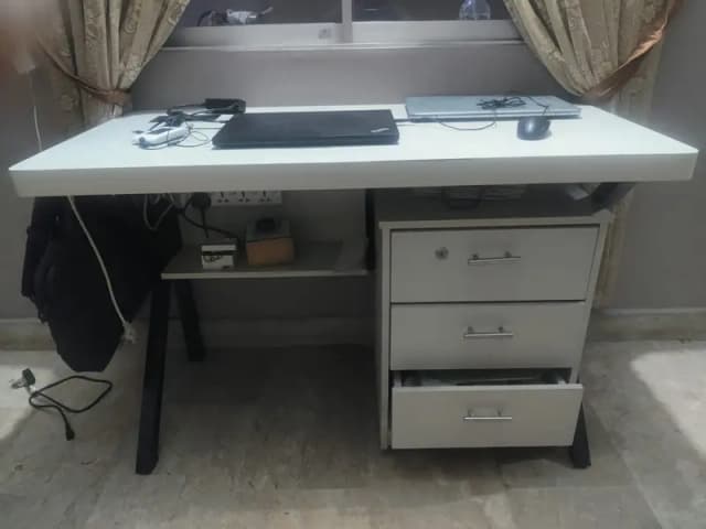 Study Table | Study desk | Table for sale