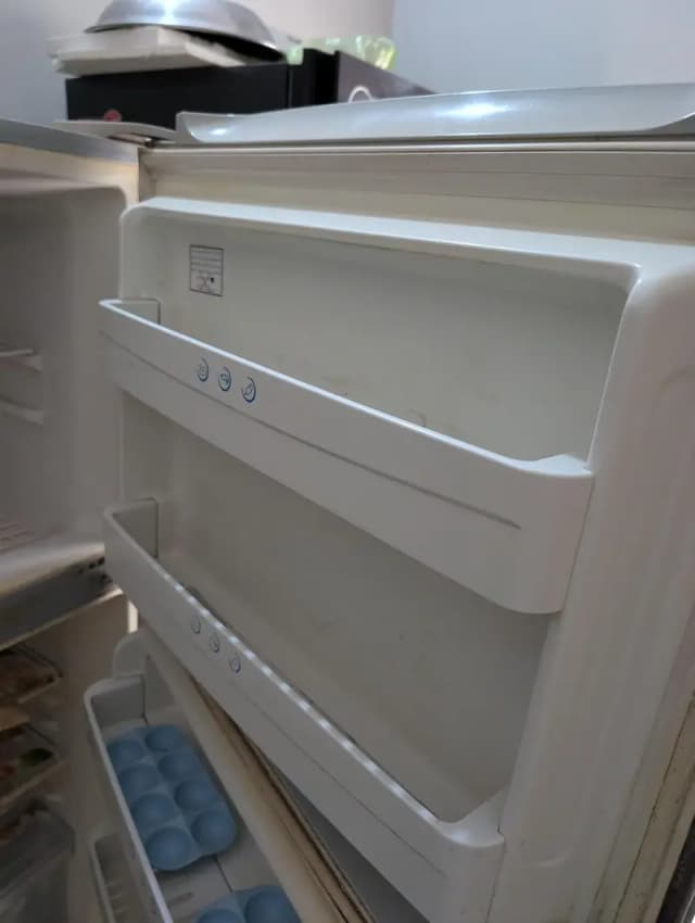 hair refrigerator 10/8 colling