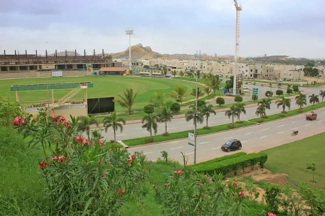 Naya Nazimabad | Block A | 120 SQYD | Park Facing + KE Charges Paid + Near Main Entrance