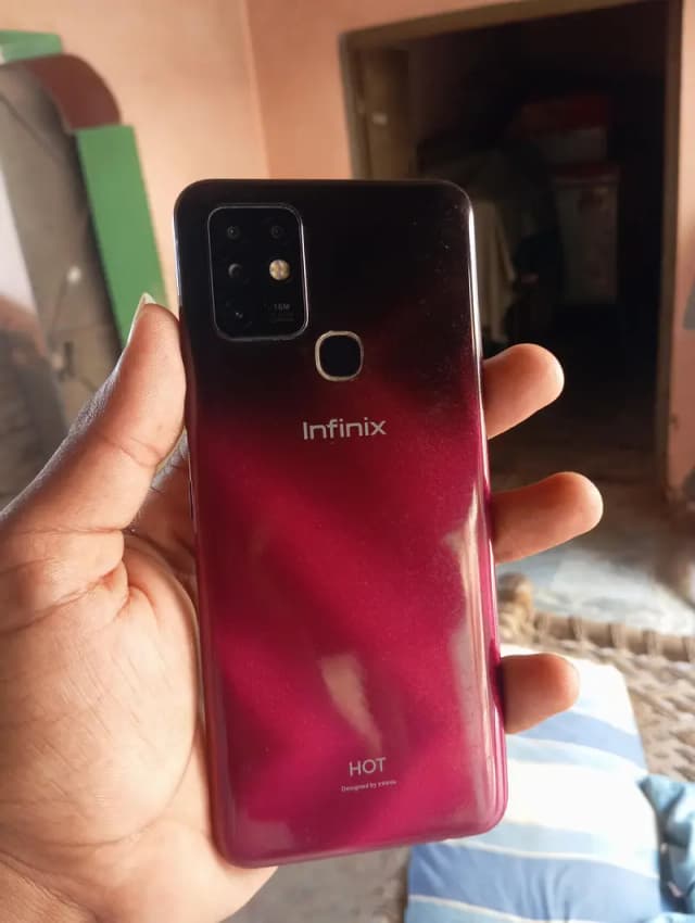 Infinix Hot 10 6+2/128gb