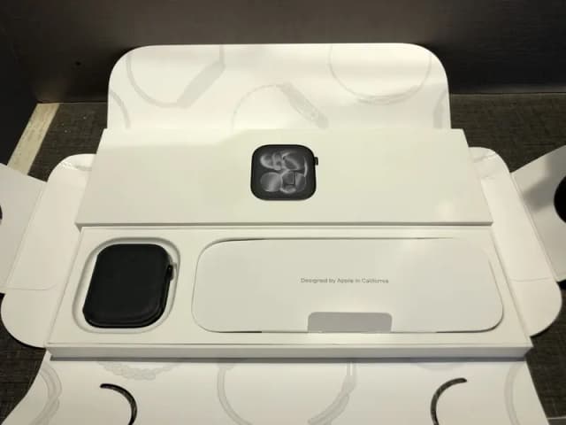 Apple | Watch Series 11 | 46mm | Box Open | NonActive | Like New