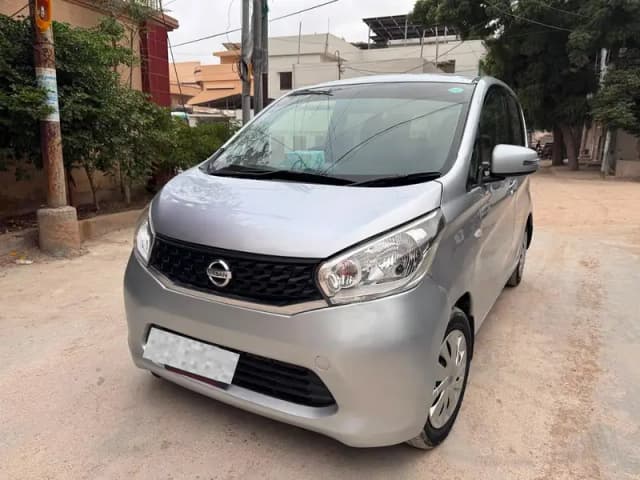 Nissan Dayz 2014