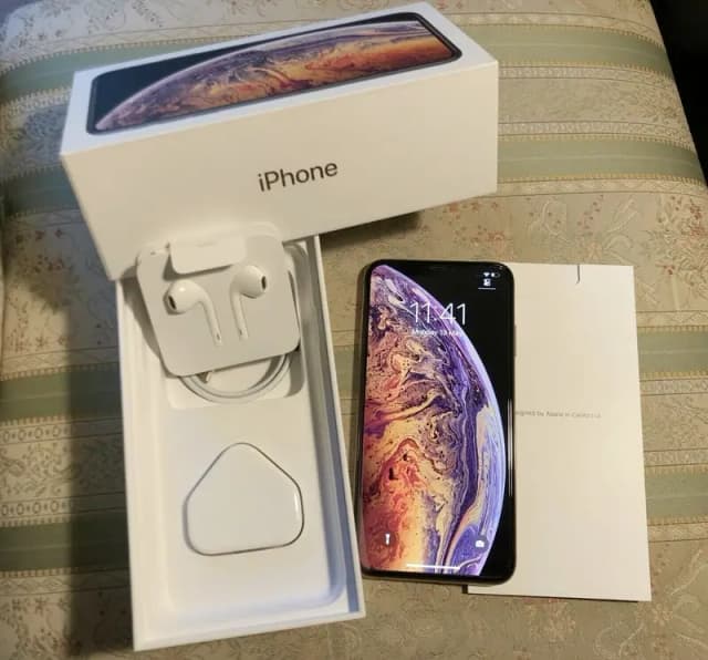 Iphone xs max 512GB PTA approved