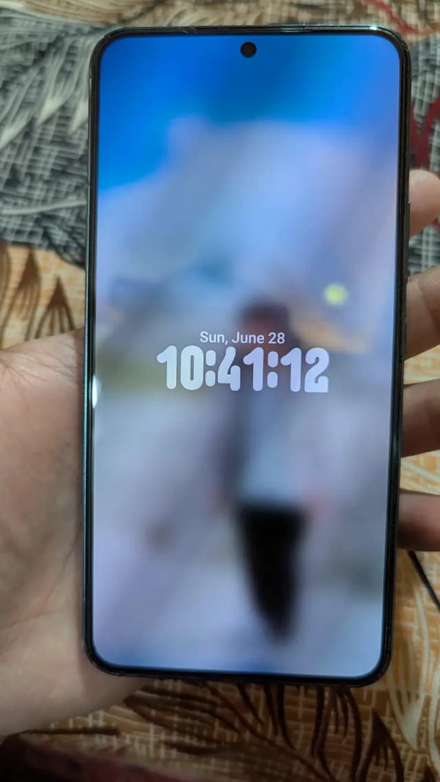 Samsung S22 | Green Color official PTA exchange with iPhone 12 PTA