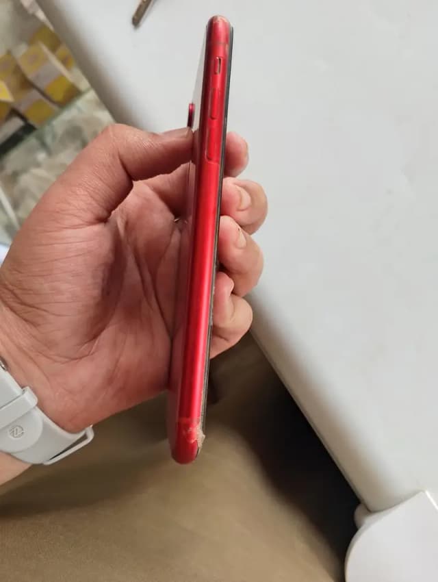 Apple iPhone XR