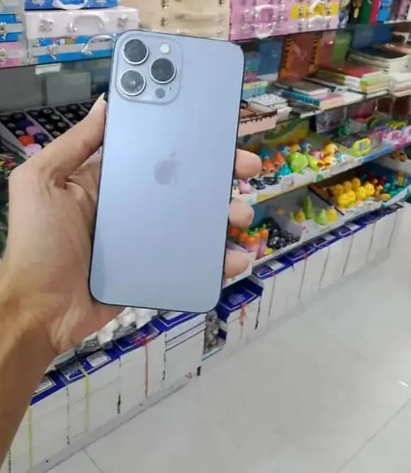 Apple iPhone 13 Pro Max WhatsApp 03093712584