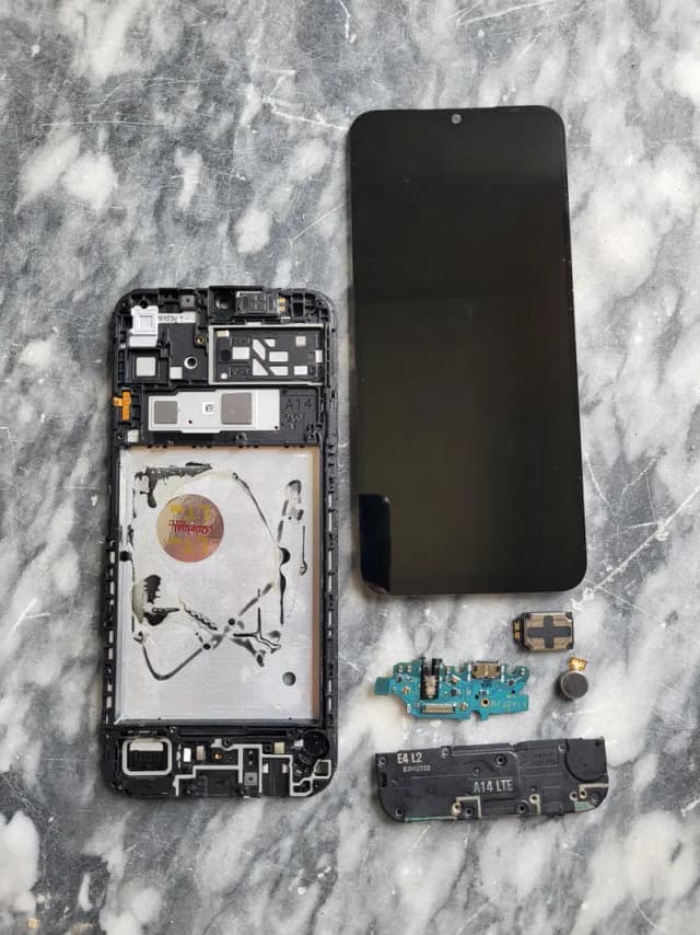 Samsung Mobile A14