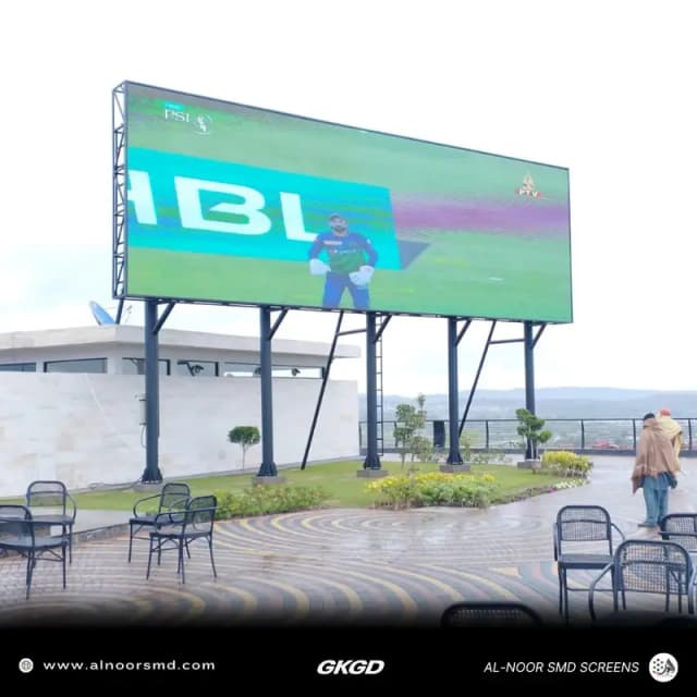 SMD Pole Streamers | Indoor COB, GOB, Outdoor SMD Screens in Multan