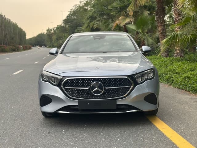 Mercedes Benz E300 Diesel Plug-in Hybrid | 2025 | E 300de | 2.0L Turbocharged | Europe Specs | Perfect Condition