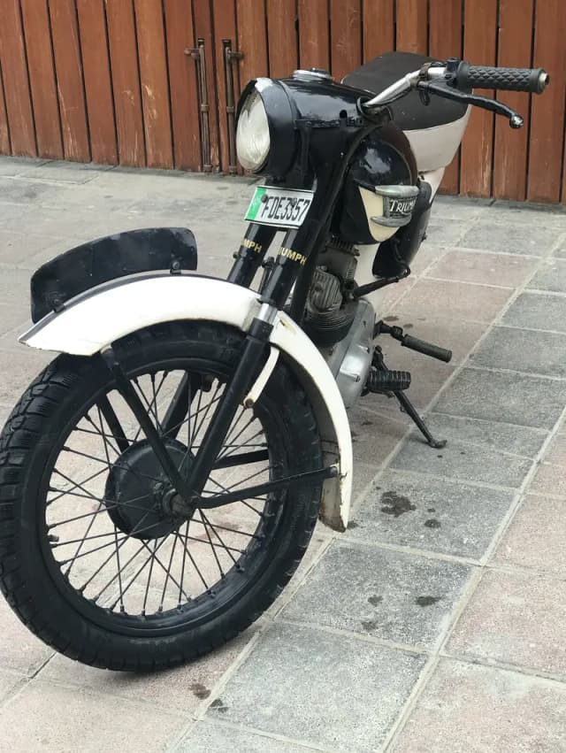 Classic Vintage Triumph Tiger Cub 1964