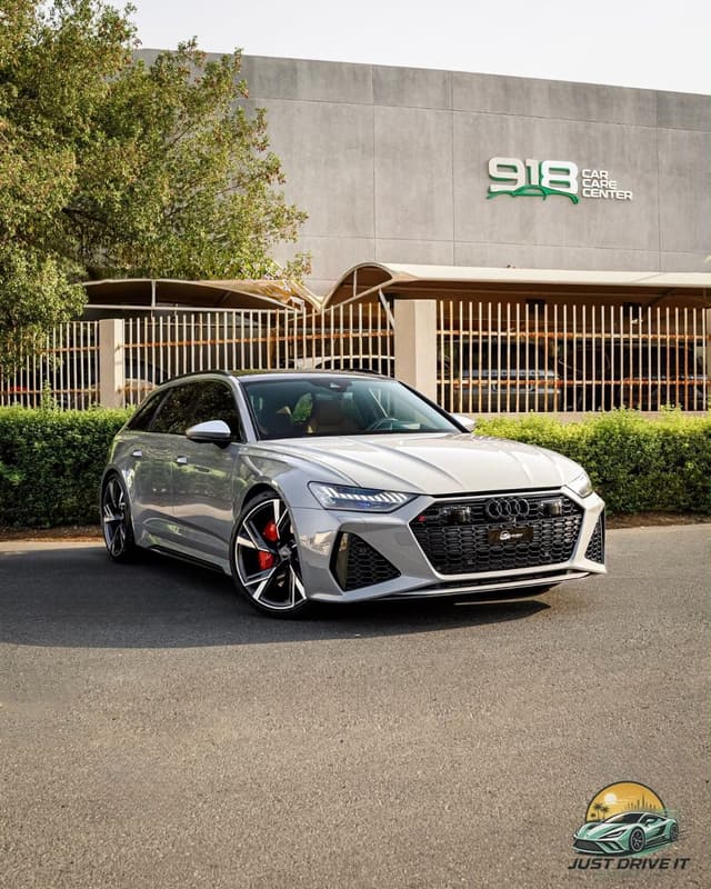 Audi RS6 STANDARD