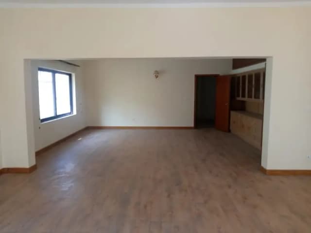 FOR RENT Fully Renovated 6-Beds Double Unit House F_7/1