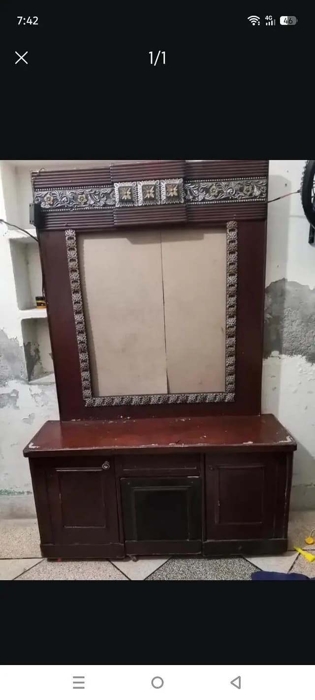used dressing table without mirror