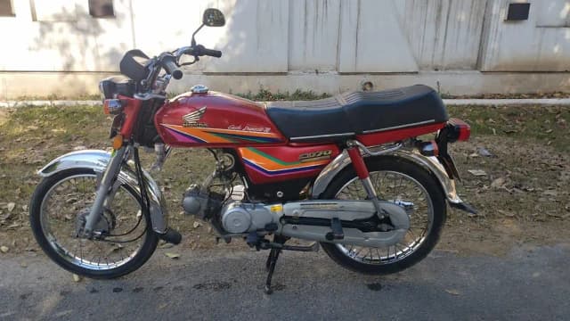 Honda CD 70 for sale WhatsApp 03, 09, 66, 98,137
