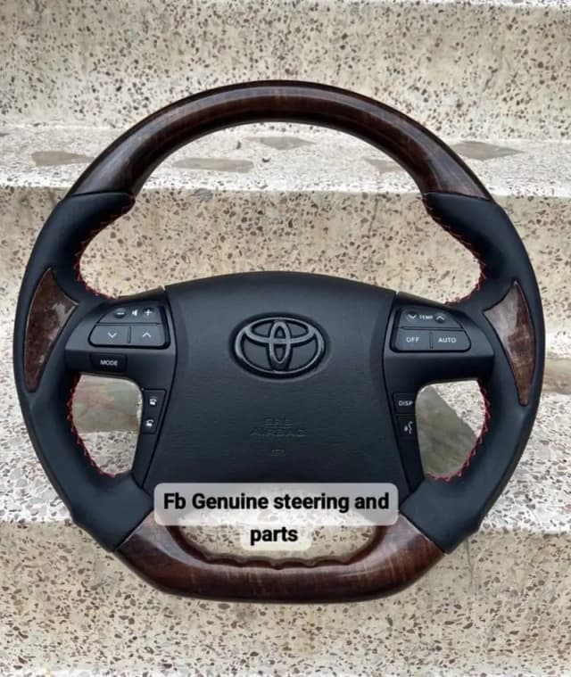 Customized Steering Wheels