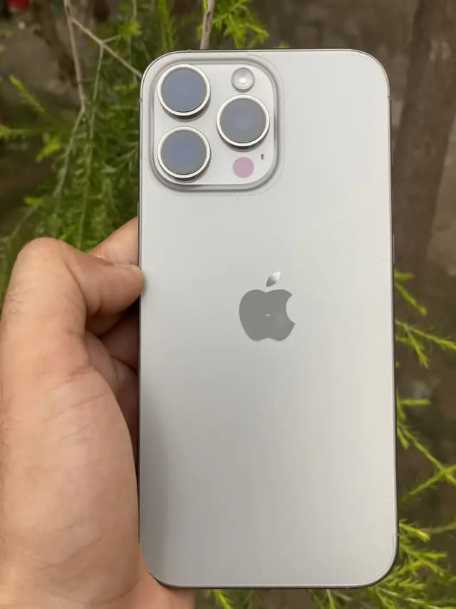 iPhone 16 Pro Max 256GB JV | Natural Titanium | 97% Battery