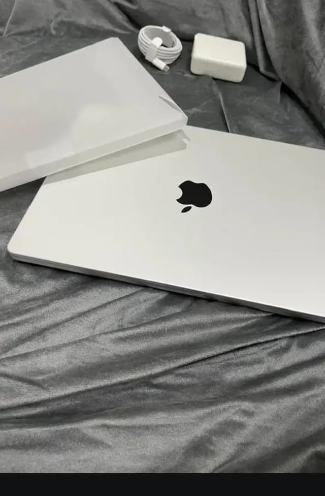 apple Mac book pro m2 max CTO full box 96gb 2tb