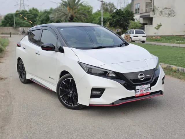 Nissan Leaf 2022-NISMO Top Of The Line Low Miealage 2026 Atto 2 Atto 3