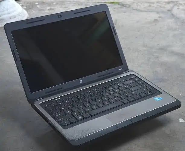 HP CORE i3 4GB 500GB ONLY 13K