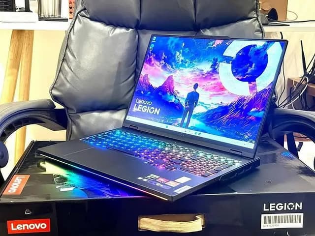 Lenovo Legion Pro 7 – RTX 4090 | Ryzen 9 7945HX | 32GB | 2TB SSD