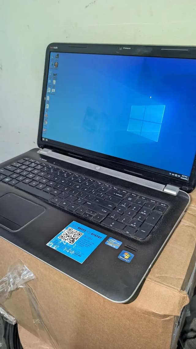 HP Core i5 6th Gen | 8GB RAM | 256GB SSD | 16.5" Display | Fingerprint