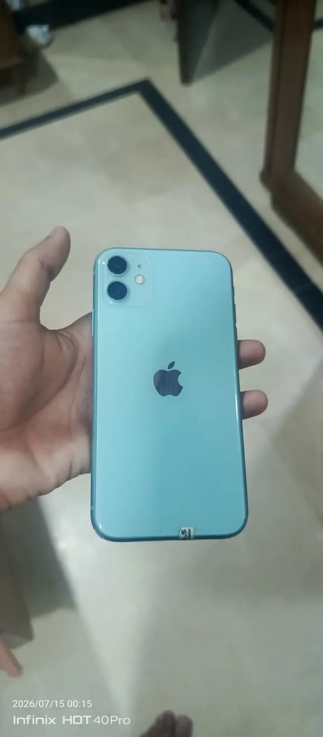 Apple iPhone 11