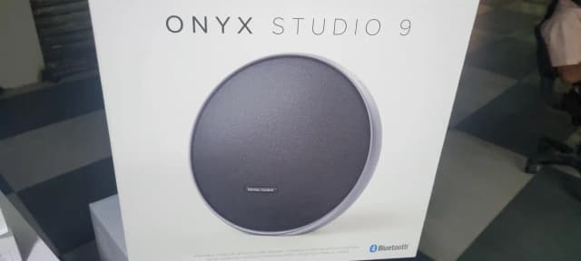 Harman Kardon Onyx Studio 9 Wireless Bluetooth Speaker