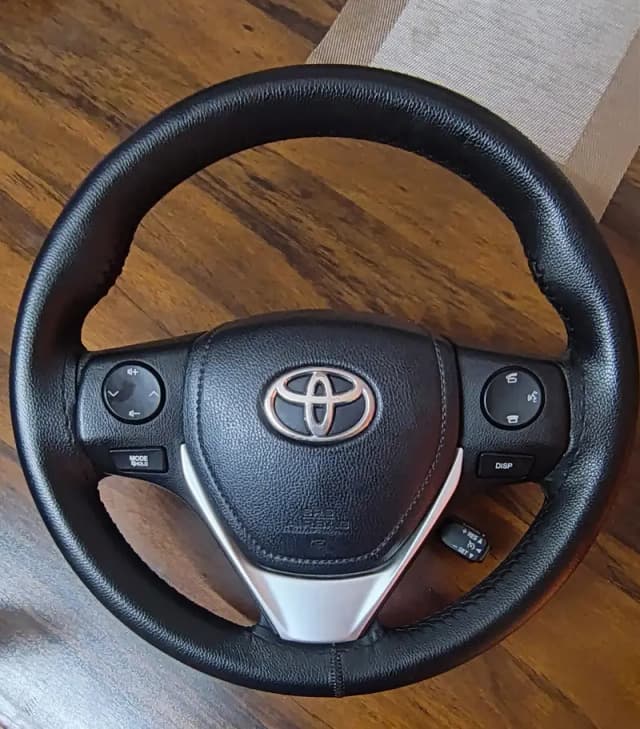 Toyota Corolla Steering wheel